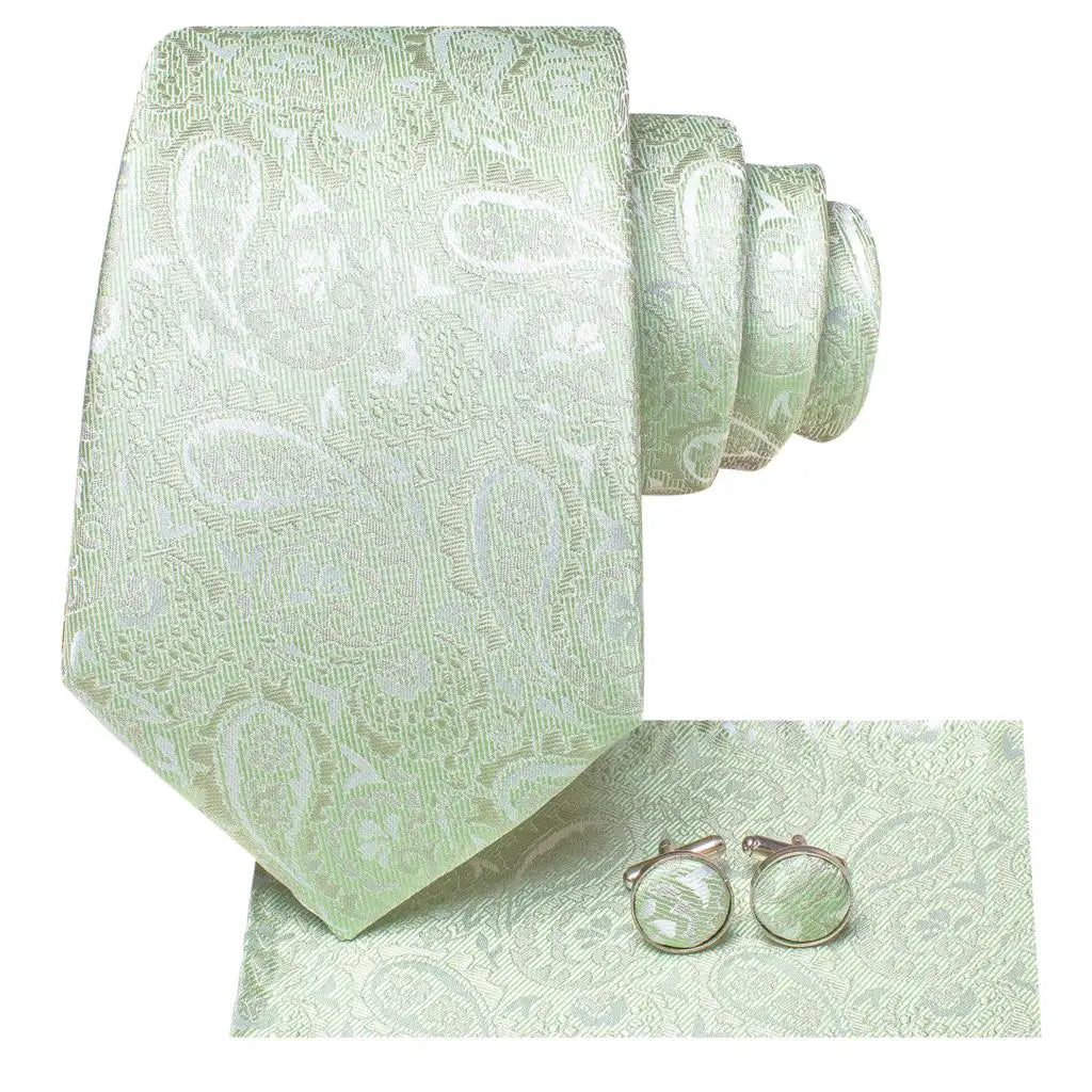 Gravata de Seda com Estampa Paisley Verde