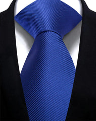 Gravata Lisa Versátil para Uso Diário ou Profissional