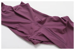 Conjunto Fitness com Top Vazado e Legging Cintura Alta