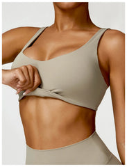 Conjunto Fitness com Cropped Manga Longa e Legging