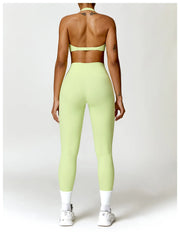 Top Fitness Halter com Torção Frontal