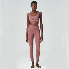 Conjunto Fitness Feminino com Top Nadador e Legging