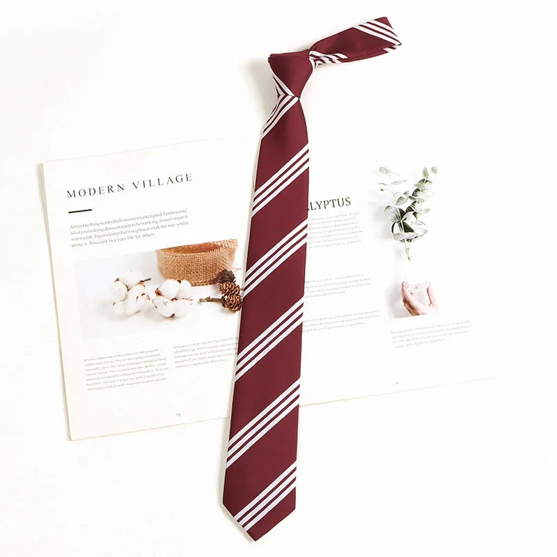 Gravata Social Listrada Clássica – Padrão Estilo Colegial