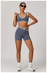 Conjunto Fitness com Top Nadador e Short ou Calça Flare