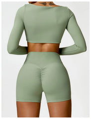Conjunto Fitness com Top Ombro Reto e Short Cintura Alta