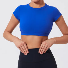 Cropped Fitness com Costas Abertas e Manga Curta – Alça Fixa e Estilo Bold