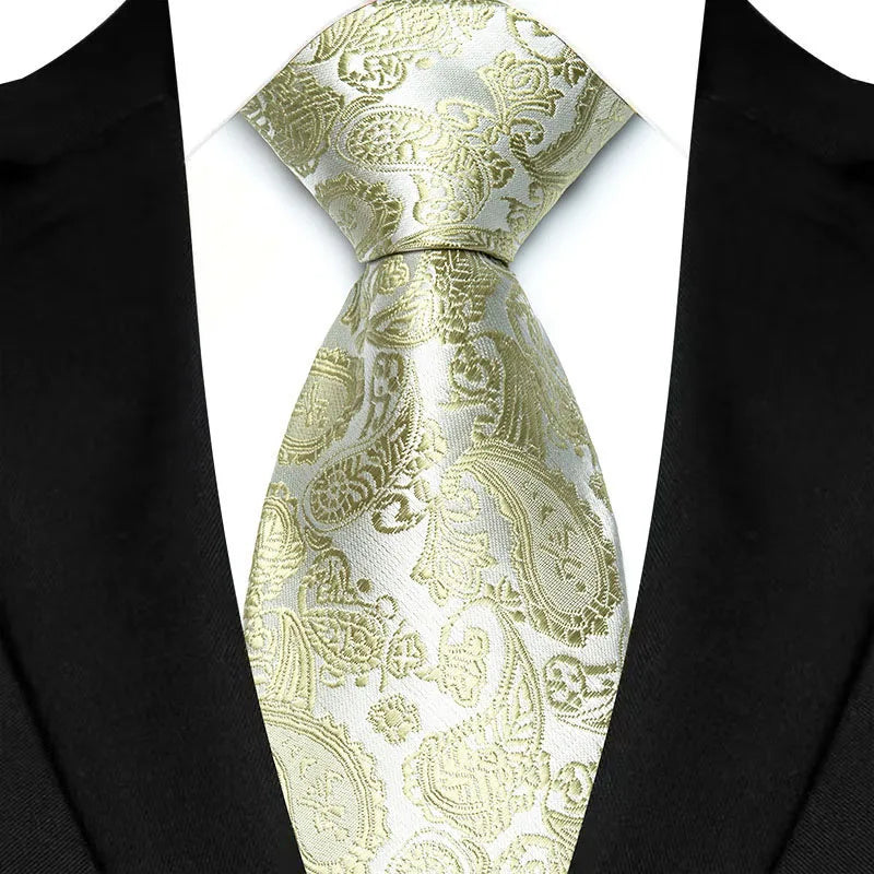 Gravata Masculina com Design Floral e Geométrico