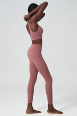 Conjunto Fitness Feminino com Top Nadador e Legging