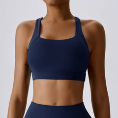Top Fitness com Alças Cruzadas nas Costas – Bojo Removível e Sustentação