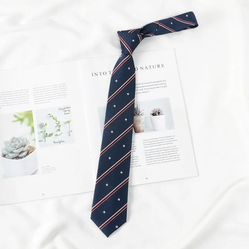 Gravata Social Listrada Clássica – Padrão Estilo Colegial