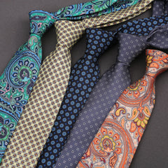 Gravata Casual Elegante com Textura Visual Suave