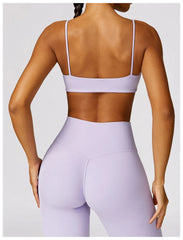 Top Fitness Minimalista com Alças Finas