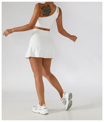 Conjunto Fitness Feminino com Top Ombro Só e Saia com Shorts