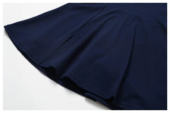 Conjunto Fitness Feminino com Top Ombro Só e Saia com Shorts