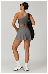 Conjunto Fitness Ombro Único com Saia Shorts