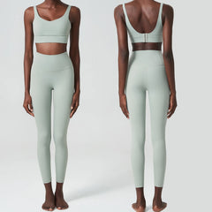 Conjunto Fitness Feminino com Top Nadador e Legging