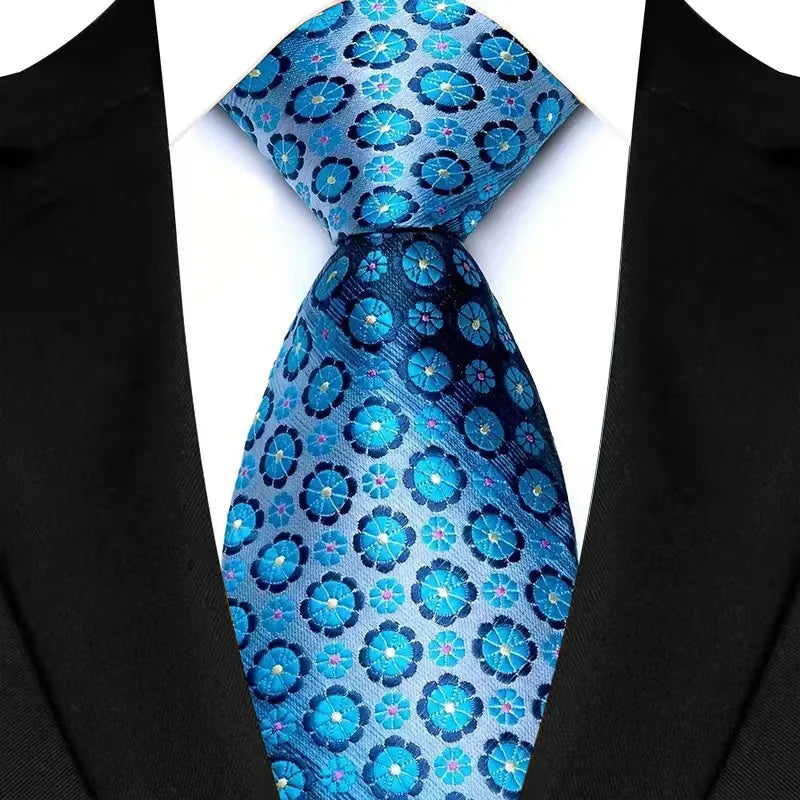 Gravata Masculina com Design Floral e Geométrico