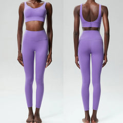 Conjunto Fitness com Top Liso e Legging Encorpada