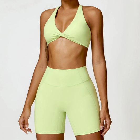 Conjunto Fitness com Top de Um Ombro e Short Cintura Alta