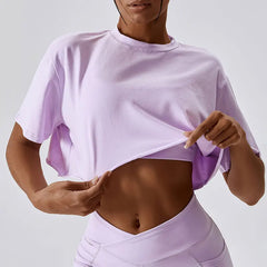 Cropped Fitness com Manga Curta e Caimento Solto