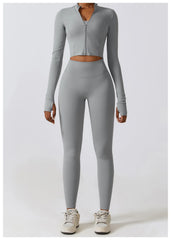 Conjunto Fitness com Top Vazado e Legging Cintura Alta