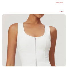Vestido Esportivo com Saia Plissada