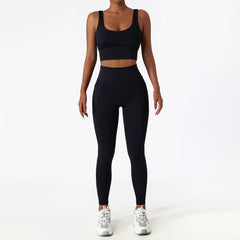 Conjunto Fitness com Top Reto e Short Modelador