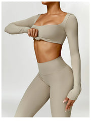 Conjunto Fitness com Cropped Manga Longa e Legging