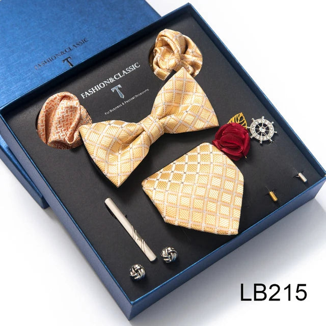 Gravata Borboleta Paisley com Broche e Abotoaduras