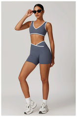 Conjunto Fitness com Top Nadador e Short ou Calça Flare