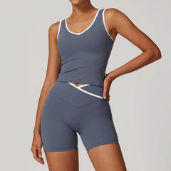 Conjunto Fitness com Top Nadador e Short ou Calça Flare