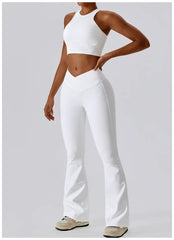 Calça Flare Fitness com Cintura Alta em V