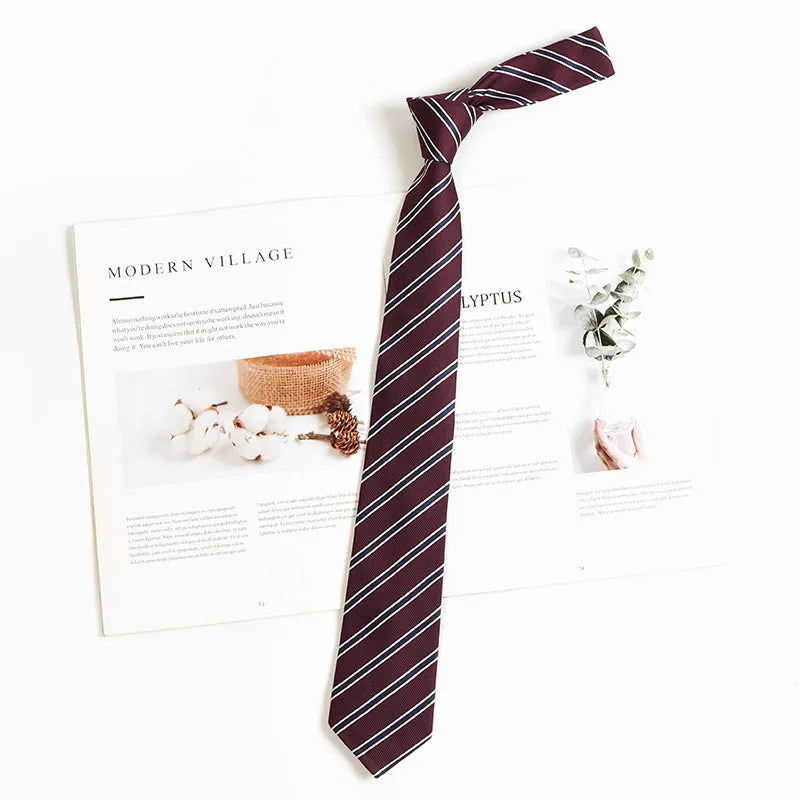 Gravata Social Listrada Clássica – Padrão Estilo Colegial