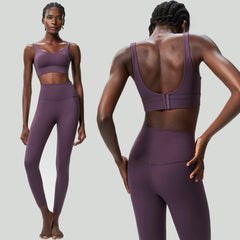 Conjunto Fitness com Top Liso e Legging Encorpada