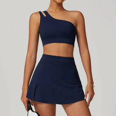 Conjunto Fitness Feminino com Top Ombro Só e Saia com Shorts