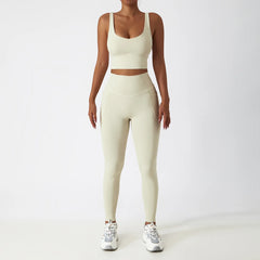 Conjunto Fitness com Top Reto e Short Modelador