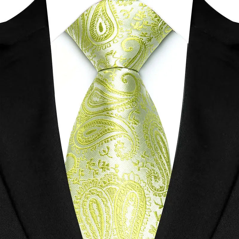 Gravata Masculina com Design Floral e Geométrico