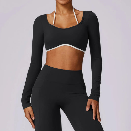 Blusa Fitness Manga Longa com Recorte Frontal e Costas Vazadas