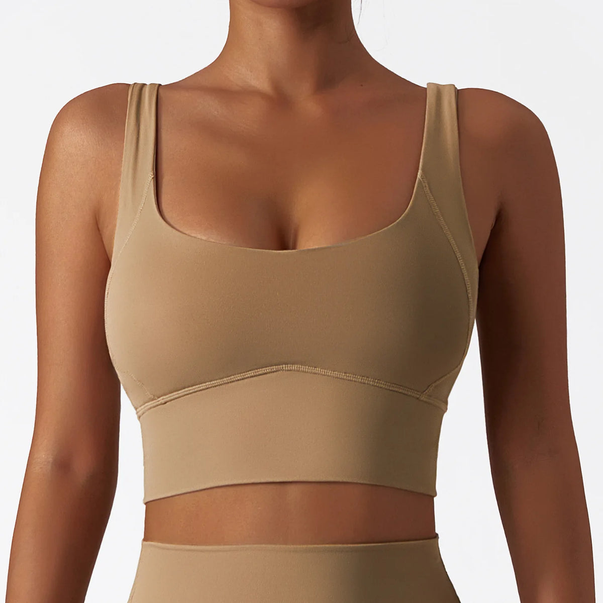 Top Fitness com Alças Largas e Decote Quadrado