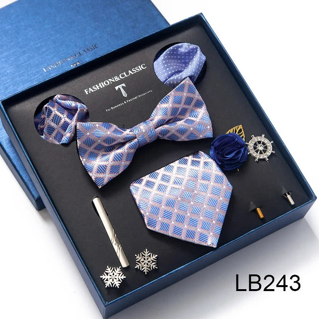 Gravata Borboleta Paisley com Broche e Abotoaduras