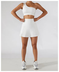 Conjunto Fitness Feminino com Top Ombro Só e Saia com Shorts