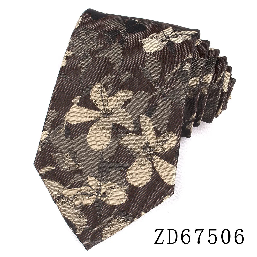 Gravata Slim Floral Marrom Clássica para Casamento