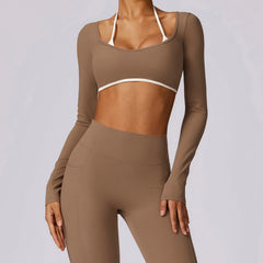 Blusa Fitness Manga Longa com Recorte Frontal e Costas Vazadas