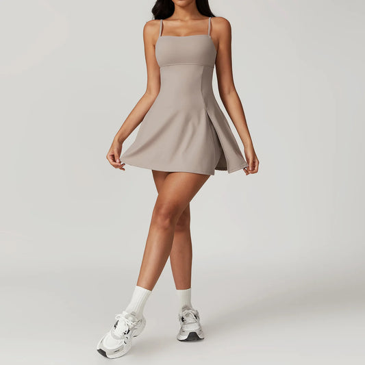 Vestido Fitness com Alças Finas e Decote Reto