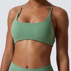 Top Fitness com Amarração Cruzada e Alças Finas