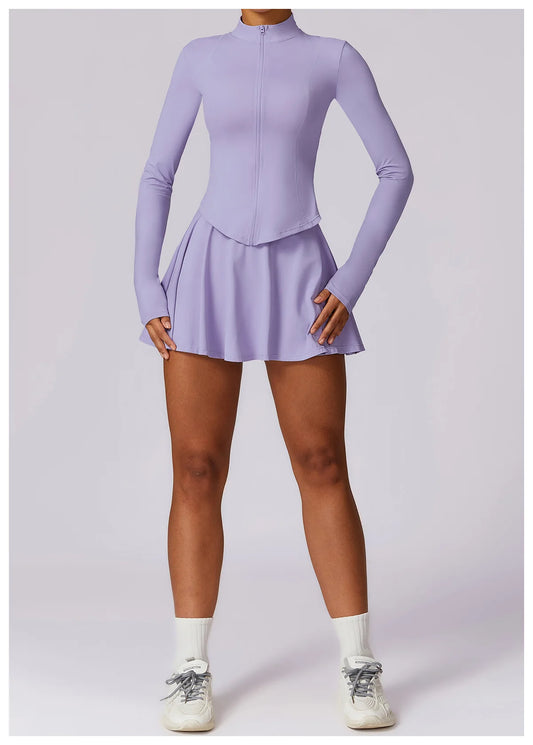 Vestido Fitness com Manga Longa e Saia Rodada